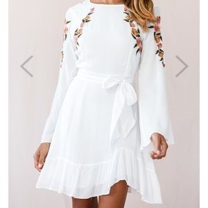 Selfie Leslie White Dress